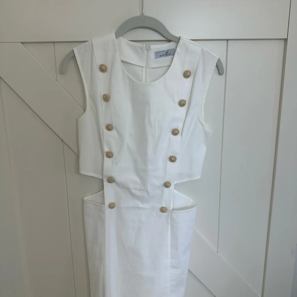My Beachy Side “Marin” Mini Dress – White (Size S) - Picture 2 of 6